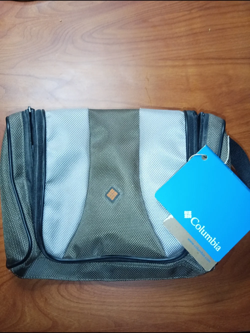 backpack or travel backpack 4 500 5 000 cubic inches Vancropak Carry On 40L Expandable Luggage Suitcase briefcase for men ICON 6 WHITEPAPER Anti Theft Laptop Backpack: Armored Panel Inserts:No Panels